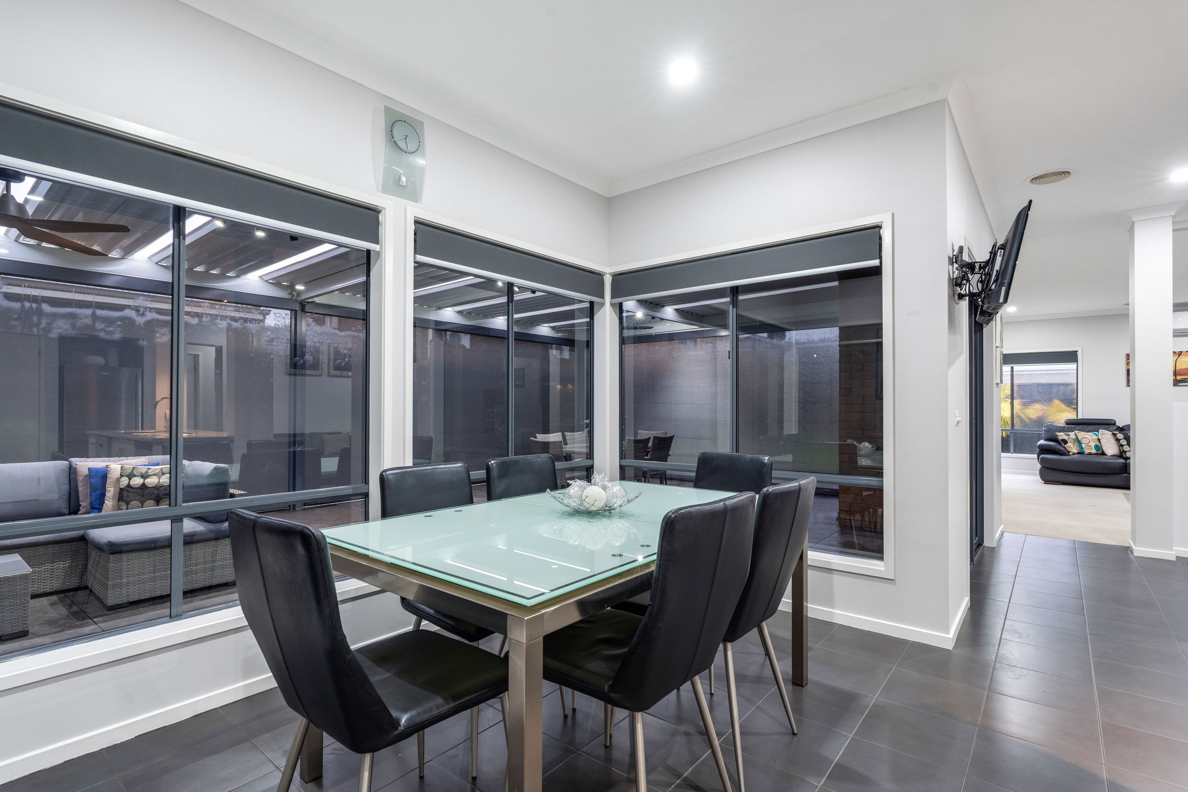 181 Central Park Avenue, Craigieburn VIC 3064, Craigieburn - Thumbnail 6