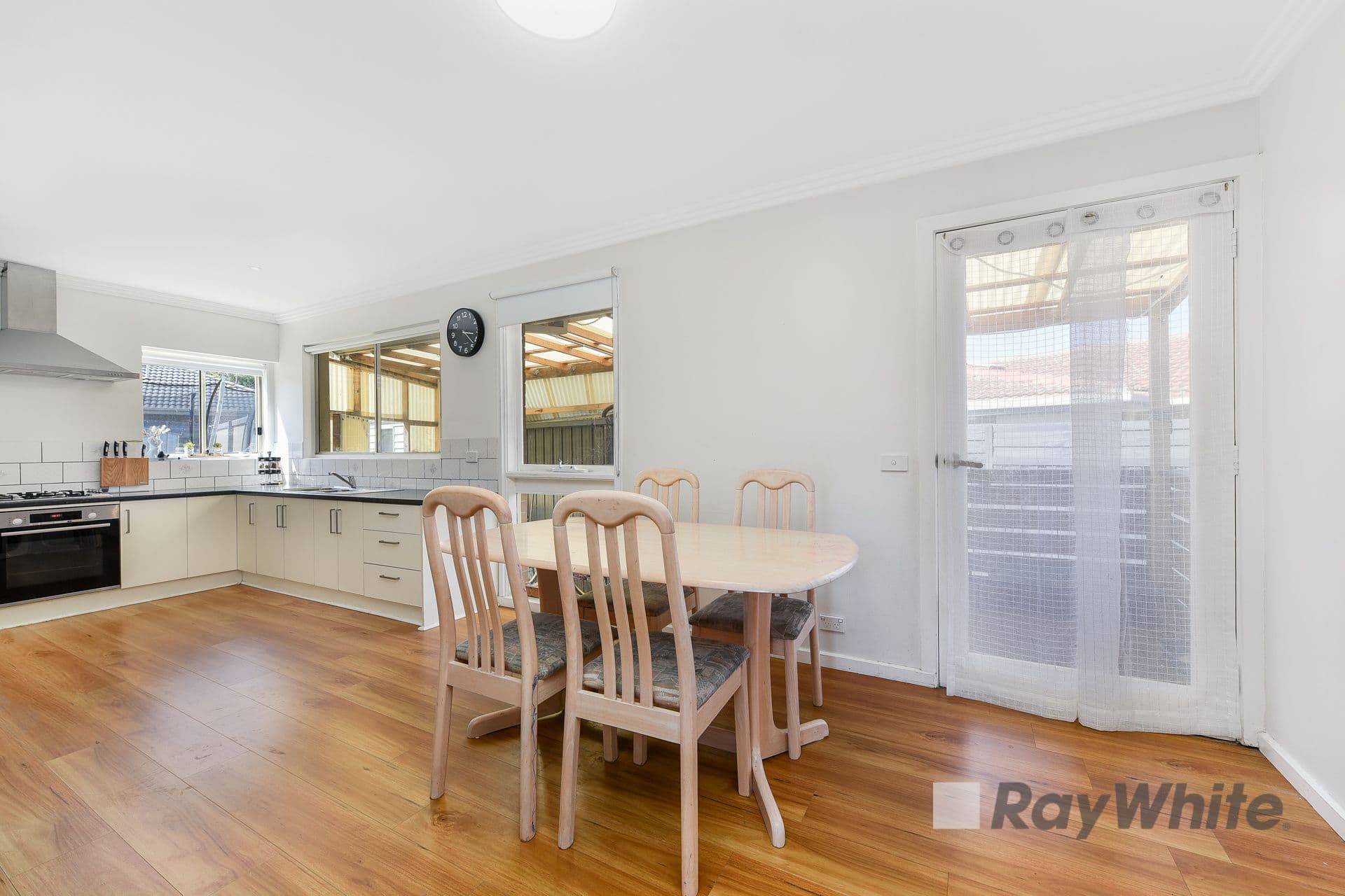 13 Clangula Court, Endeavour Hills VIC 3802, Endeavour Hills - Thumbnail 3