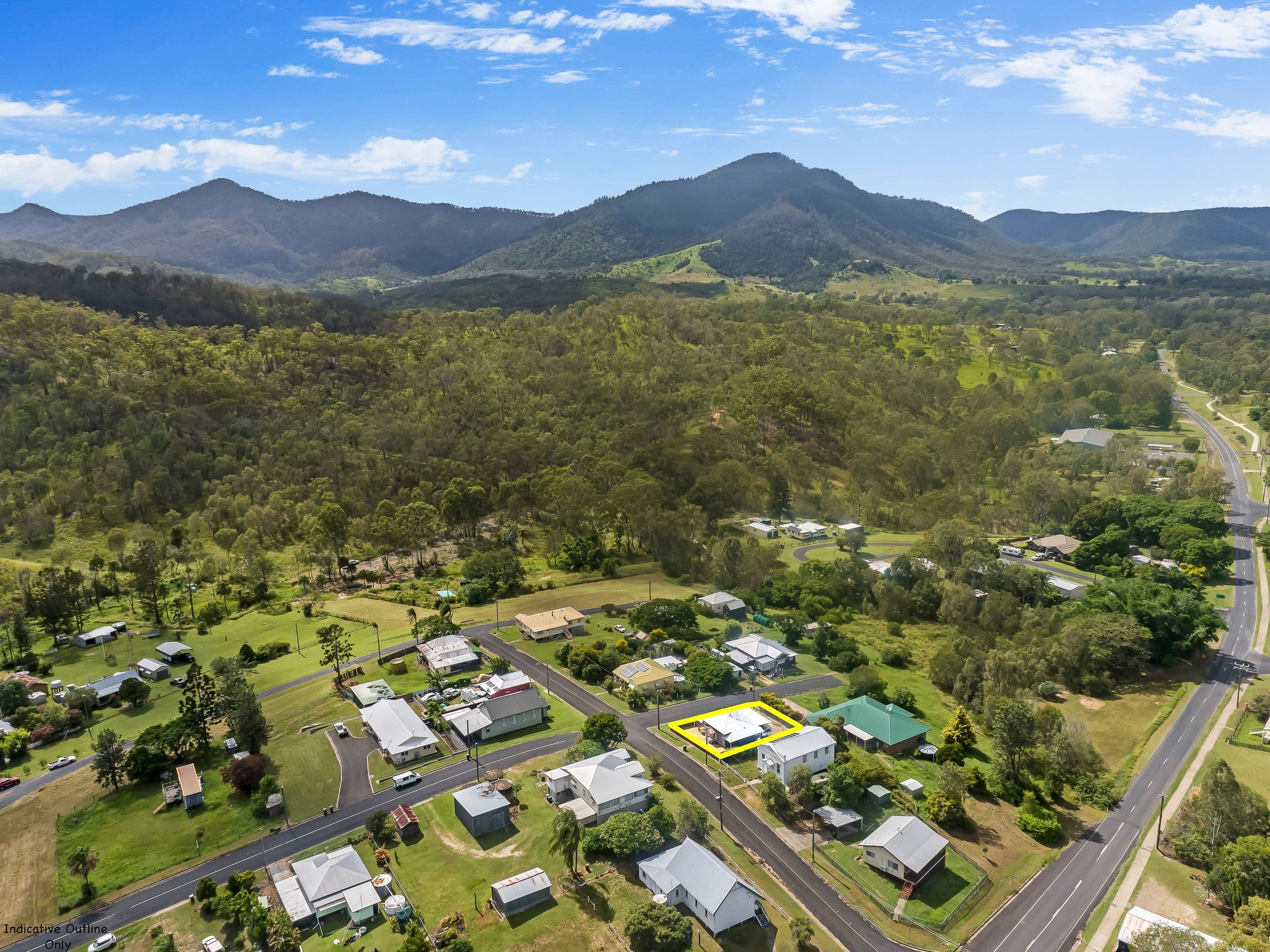 8 Isabella Street, Mount Perry QLD 4671, Mount Perry - Thumbnail 2