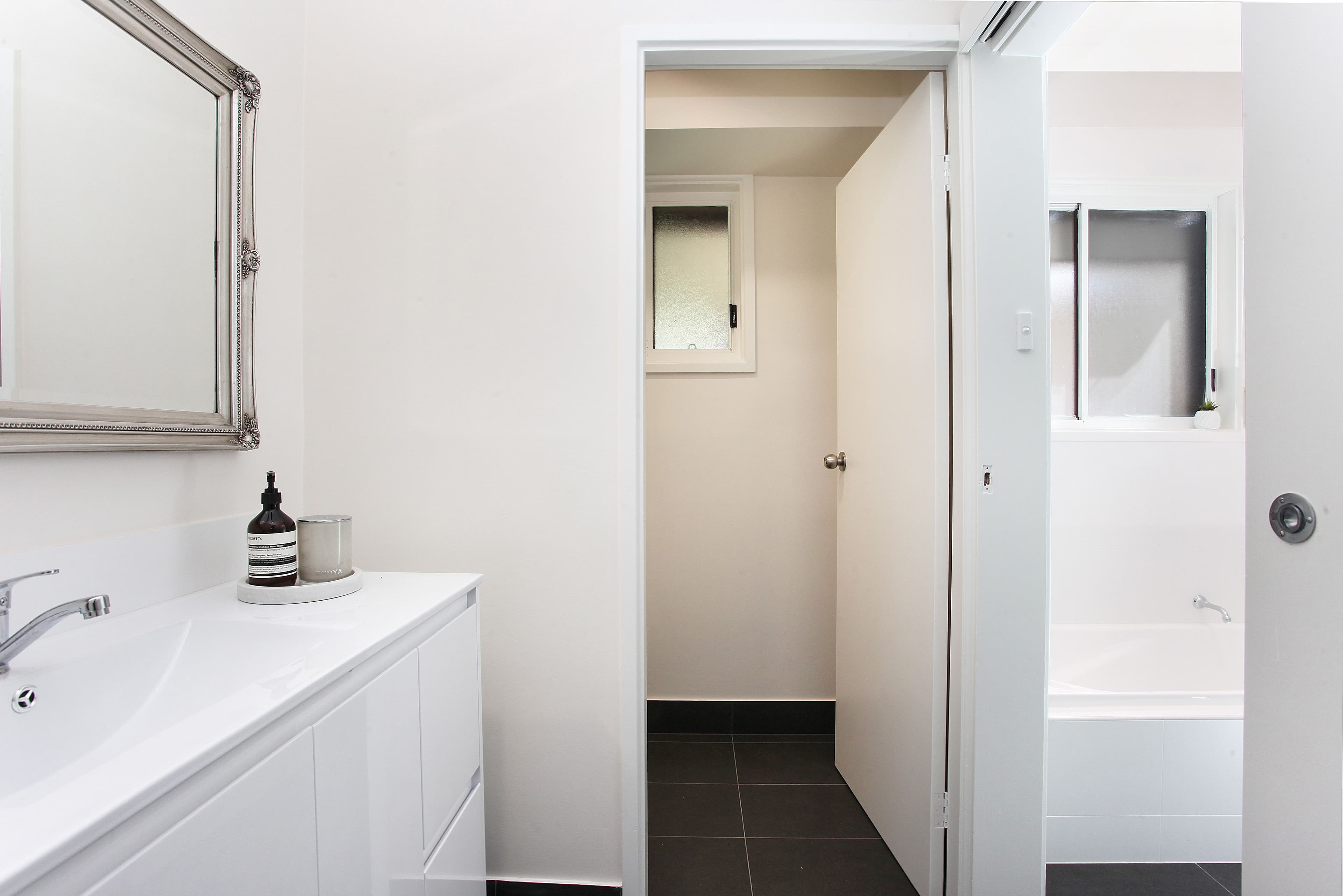 47 Prairie Vale Road, Bossley Park - Thumbnail 4
