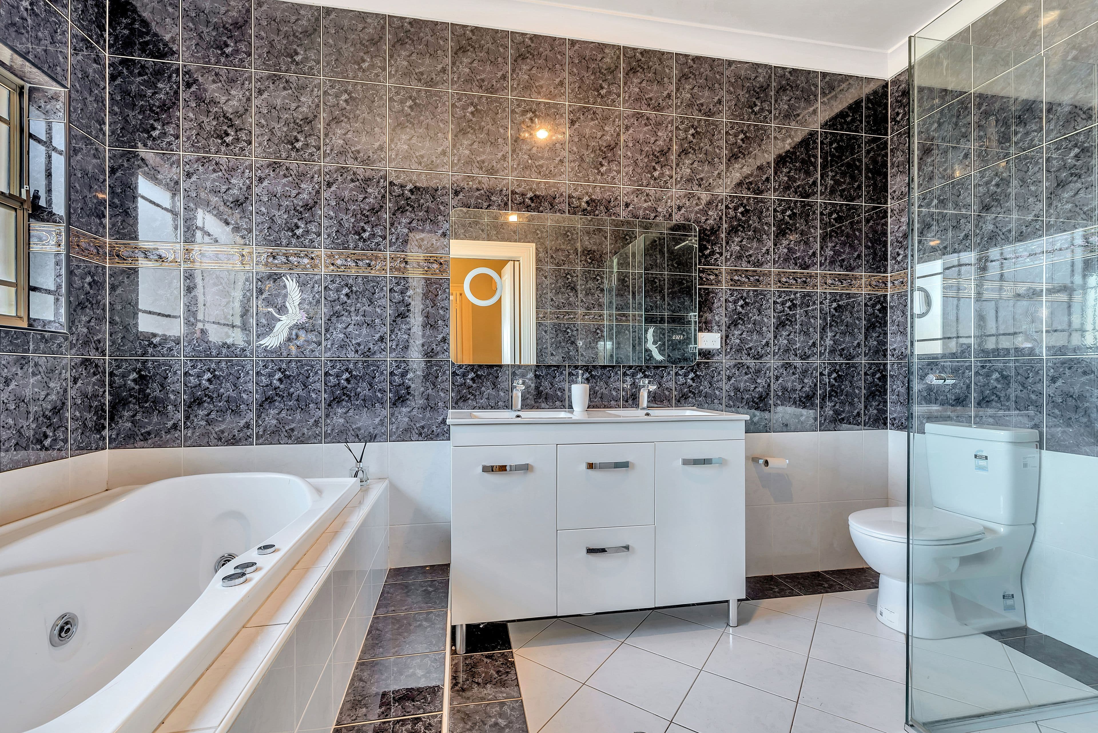 32 Lindeman Crescent, Green Valley - Thumbnail 8