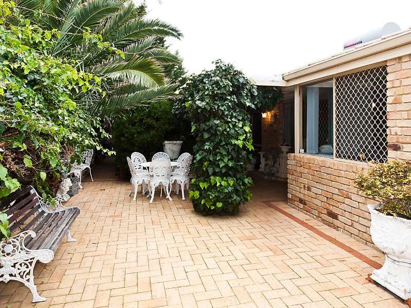 26 Coronata Drive, WARNBRO WA 6169, Warnbro - Thumbnail 3