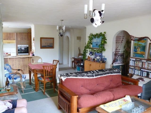 18 Ikkina Road, BURLEIGH HEADS QLD 4220, Burleigh Heads - Thumbnail 4