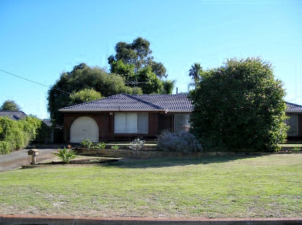 15 Rede Street, GOSNELLS WA 6110, Gosnells - Image 1