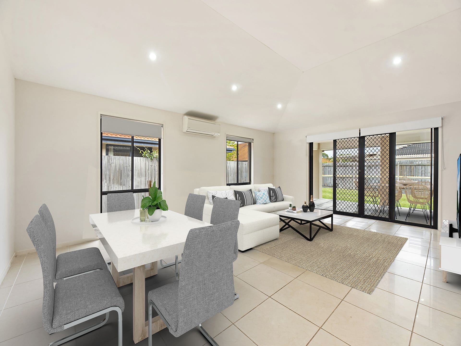 82 Windermere Way, Sippy Downs QLD 4556, Sippy Downs - Thumbnail 2