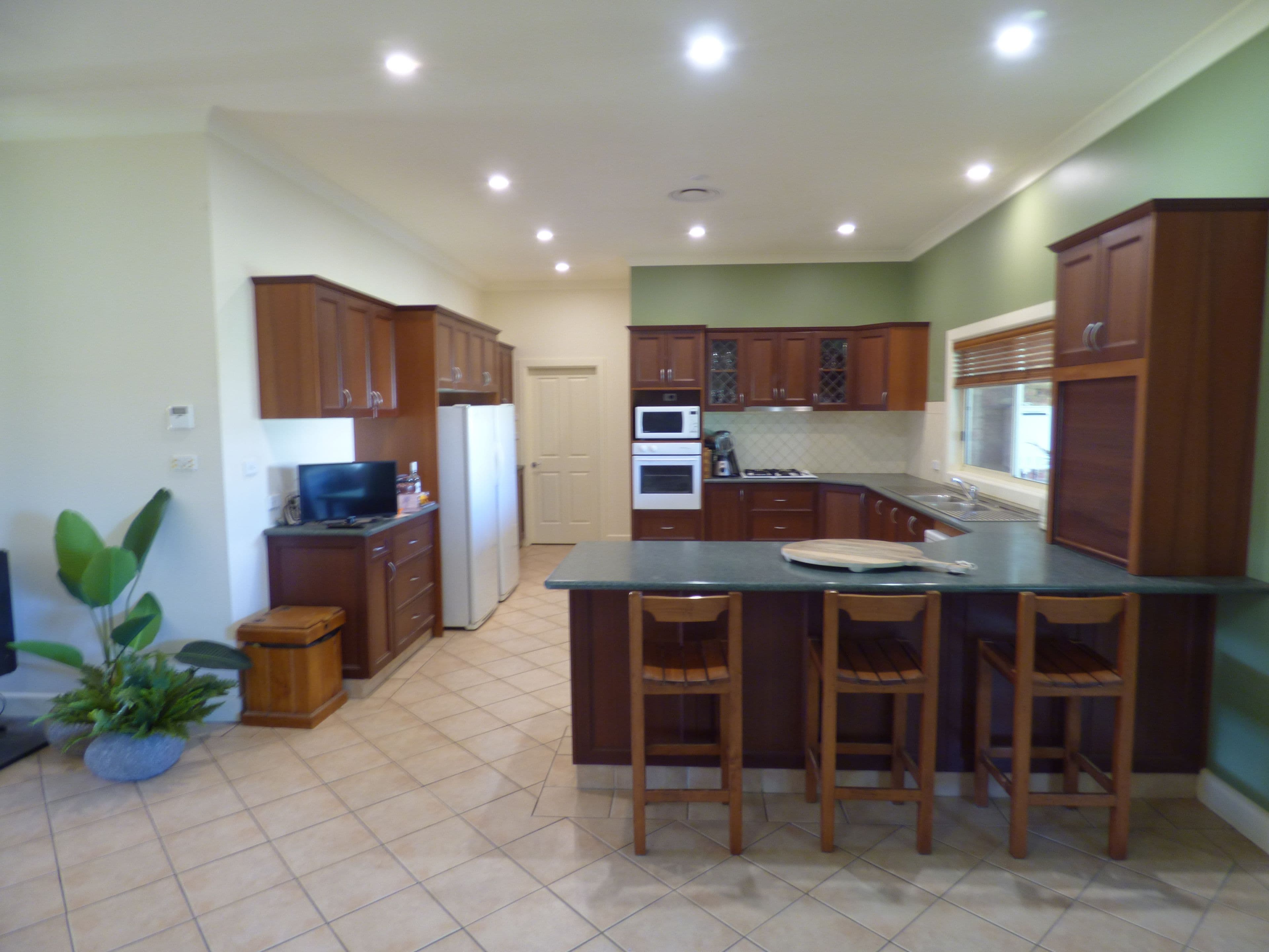 16 South Lead Road, Forbes - Thumbnail 2