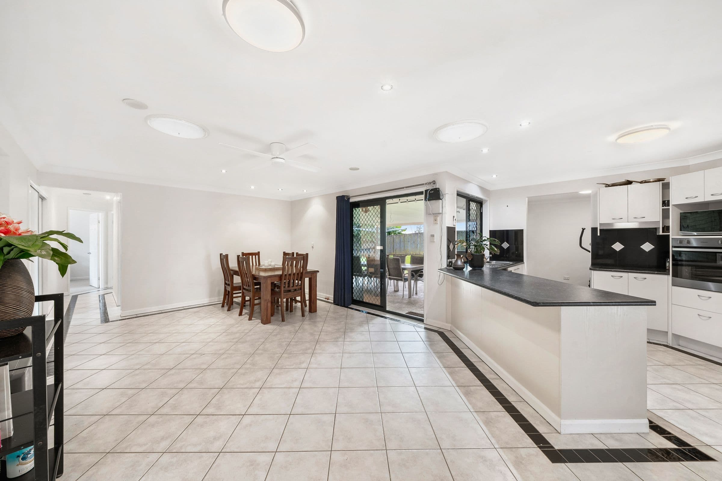 7 Abernant Court, Dakabin QLD 4503, Dakabin - Thumbnail 7