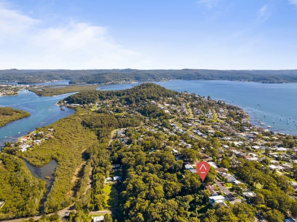 9 Shaw Street, Saratoga - Image 1