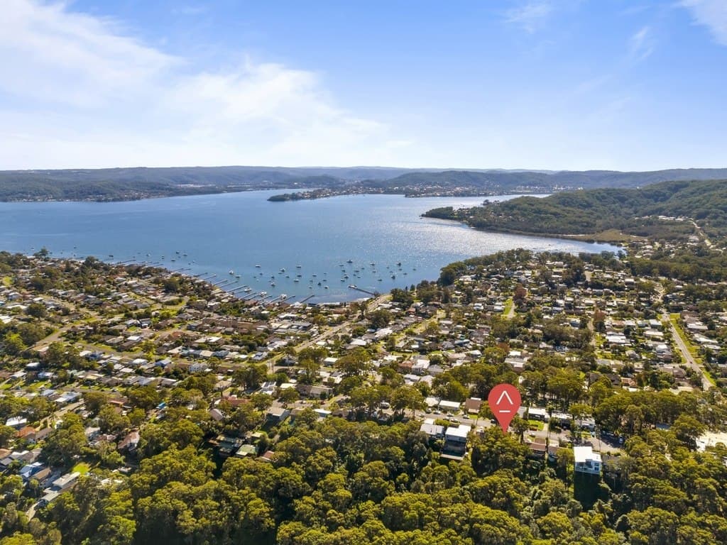 9 Shaw Street, Saratoga - Thumbnail 2