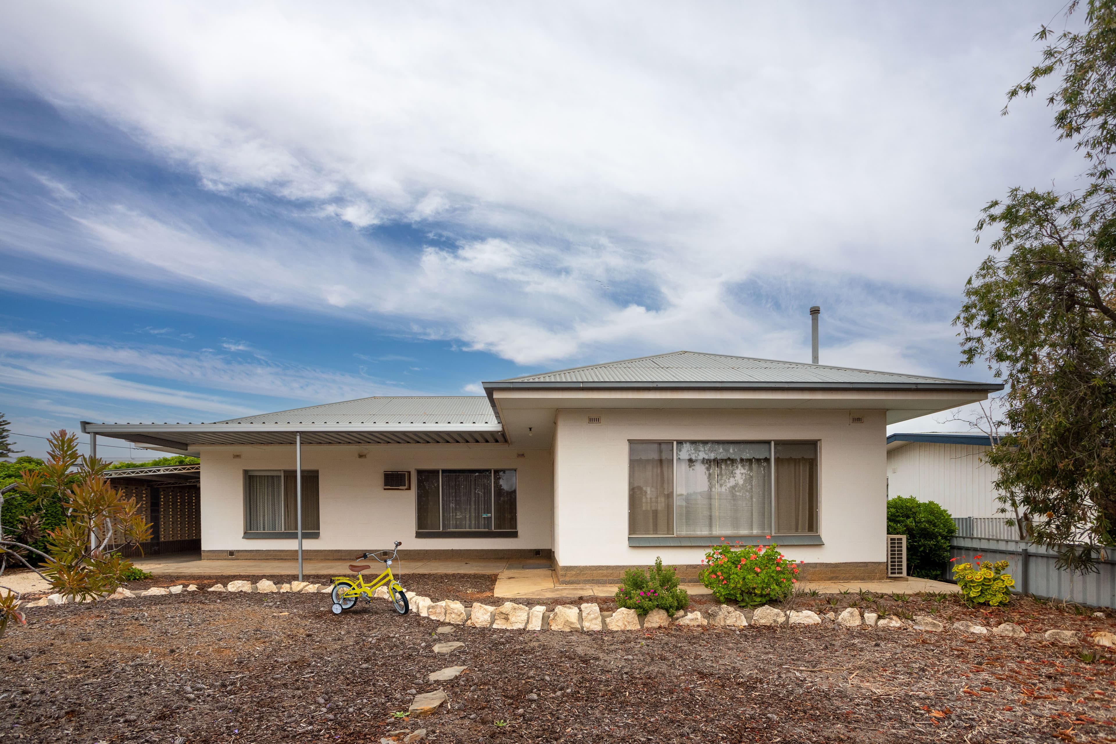 26 Wodonga Avenue, Loxton SA 5333, Loxton - Image 1