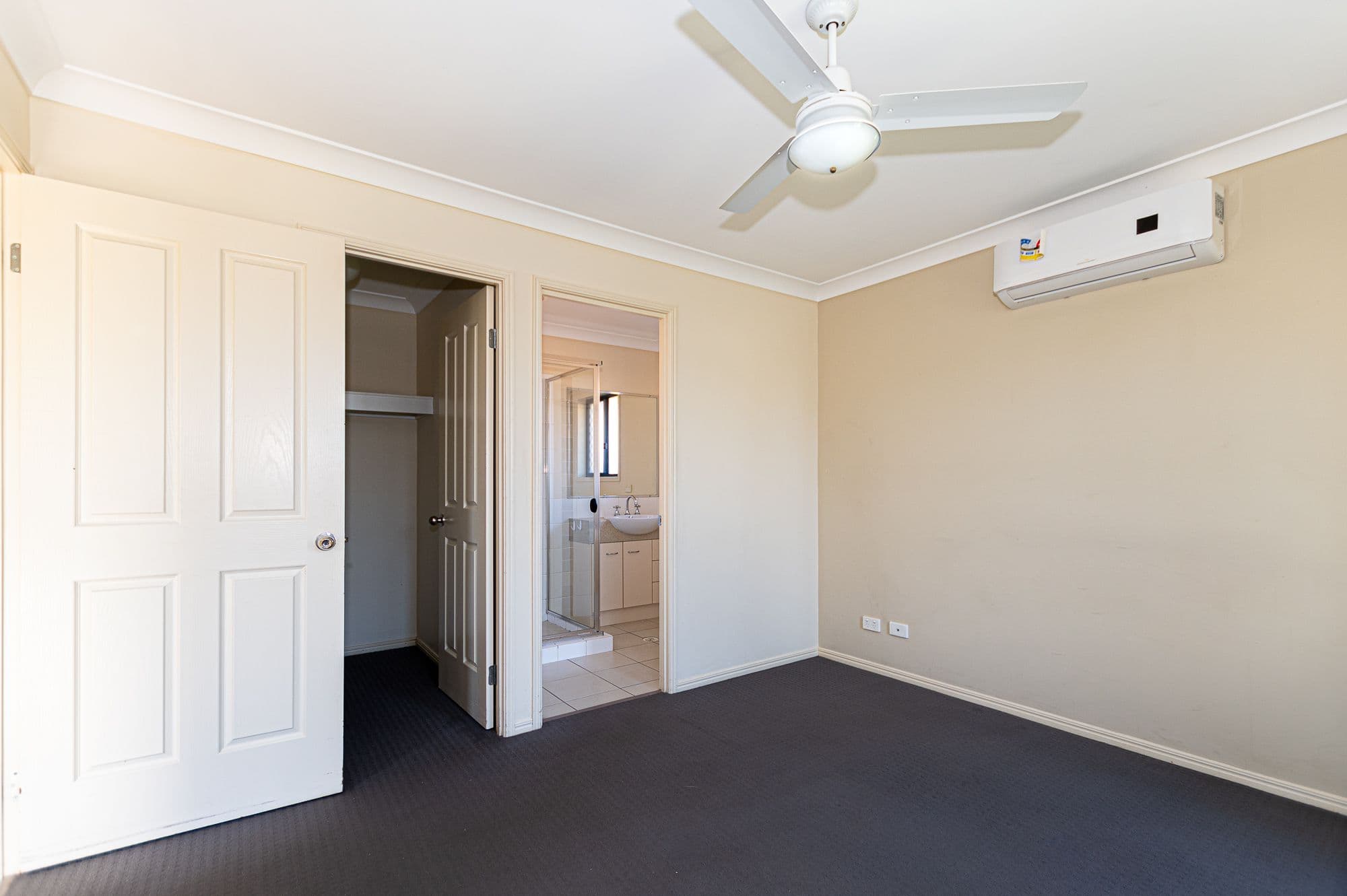 38 Somerwil Crescent, Bellbird Park QLD 4300, Bellbird Park - Thumbnail 5