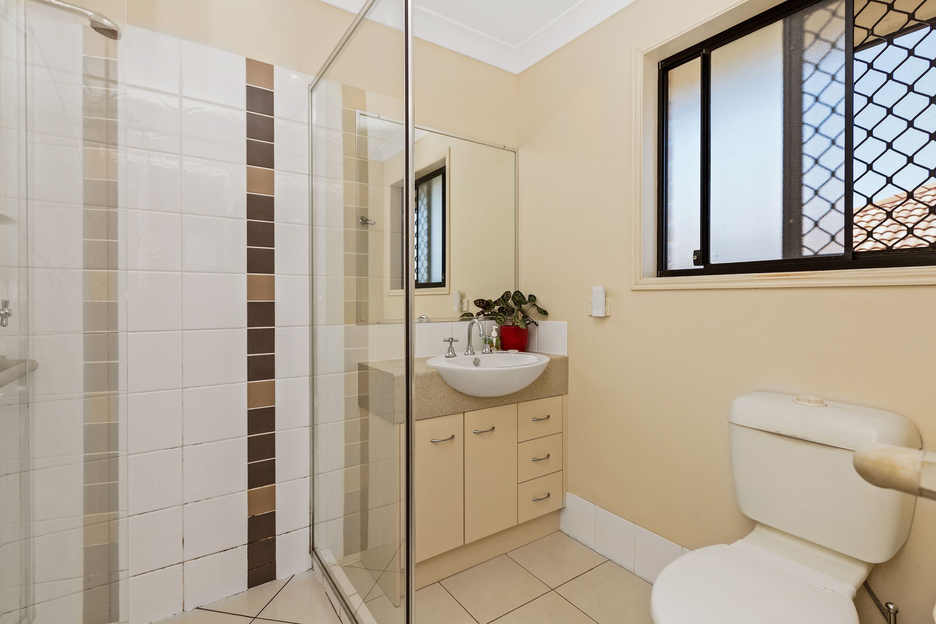 38 Somerwil Crescent, Bellbird Park QLD 4300, Bellbird Park - Thumbnail 6
