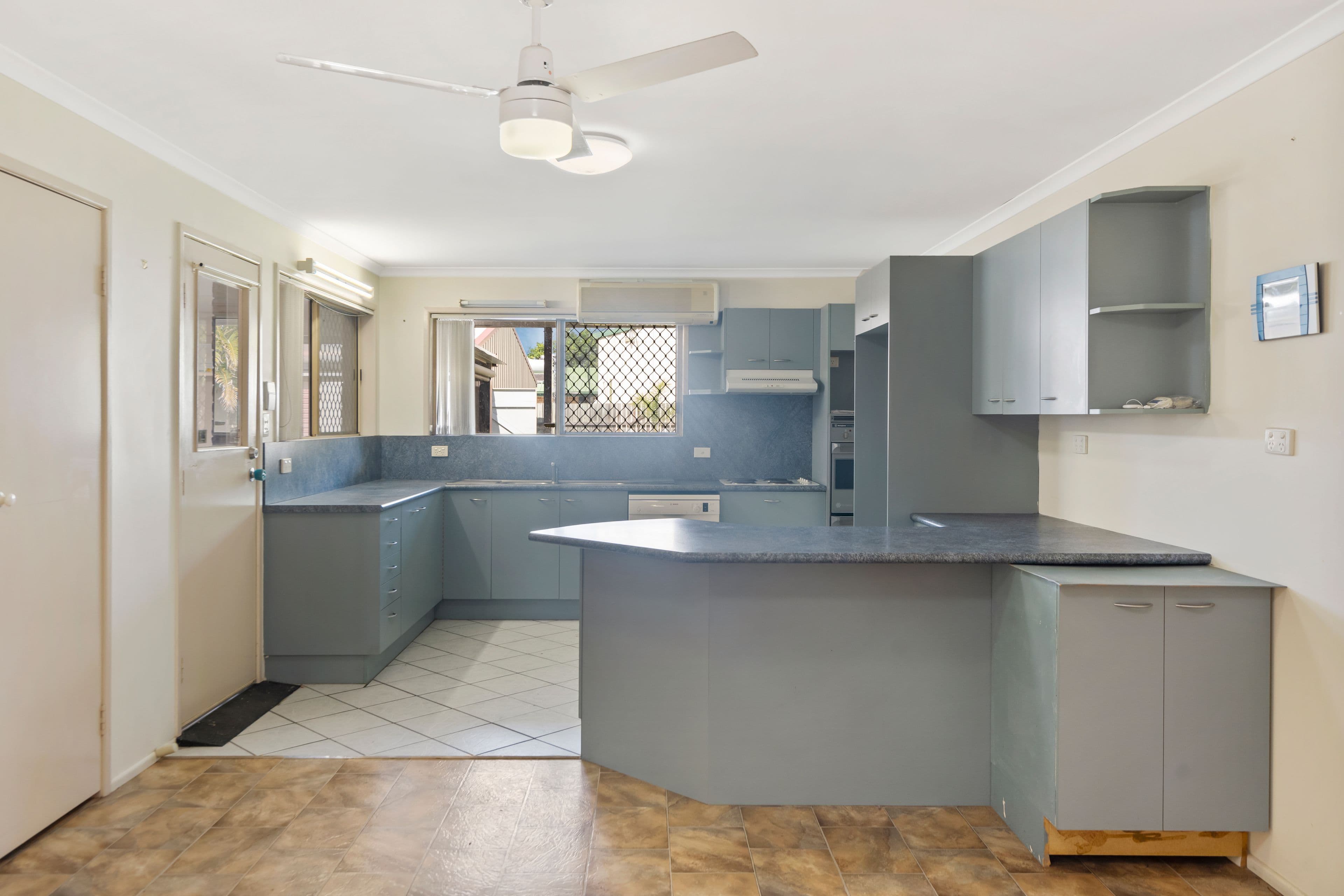 45 Cypress Drive, Marsden QLD 4132, Marsden - Thumbnail 7