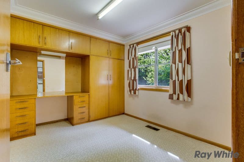11 Chestnut Avenue, Armidale - Thumbnail 2