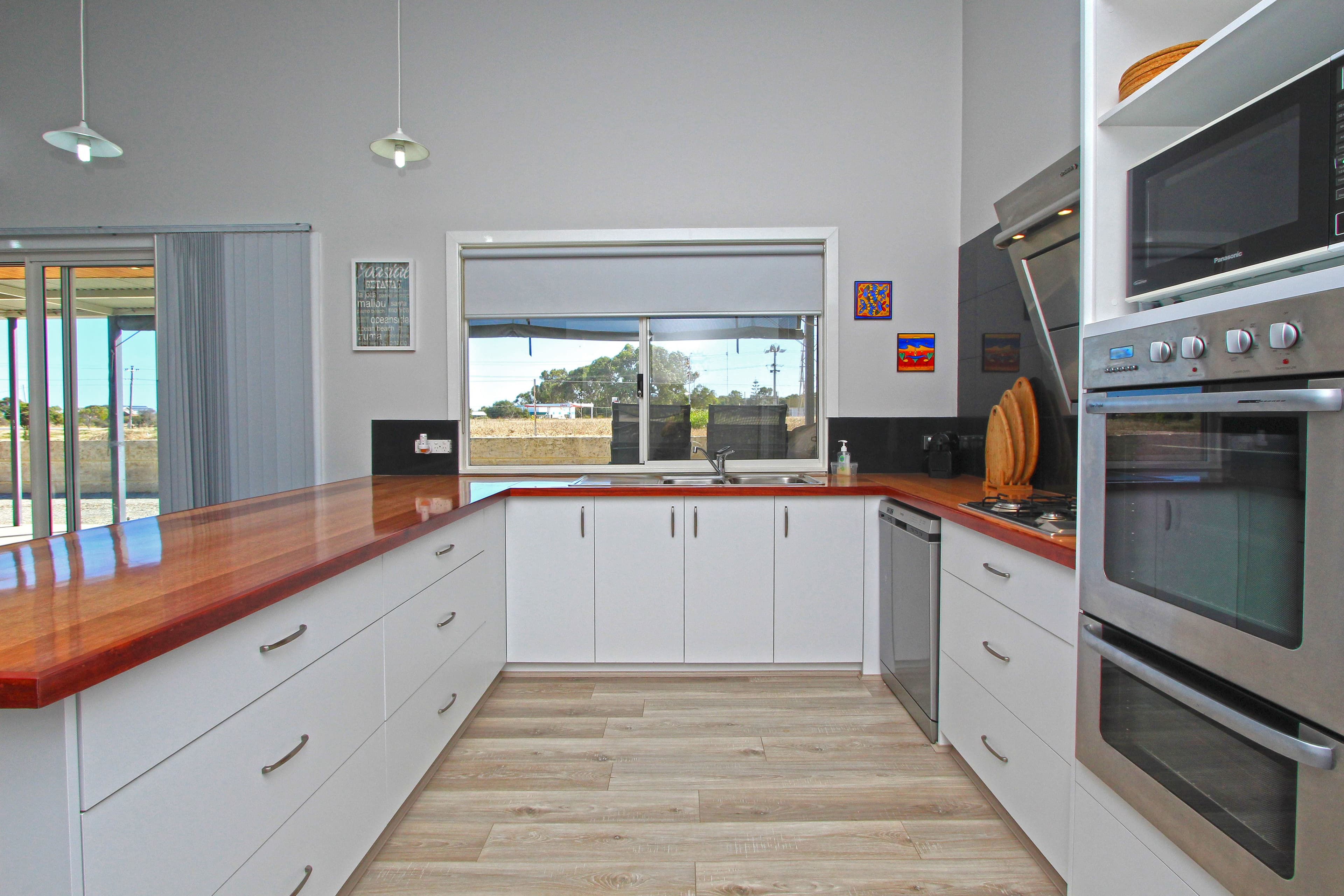 5 Pamplona Crescent, Cervantes WA 6511, Cervantes - Thumbnail 4