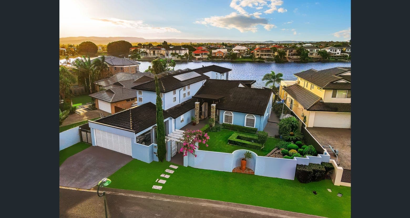 28 Port Jackson Boulevard, Clear Island Waters QLD 4226, Clear Island Waters - Image 1