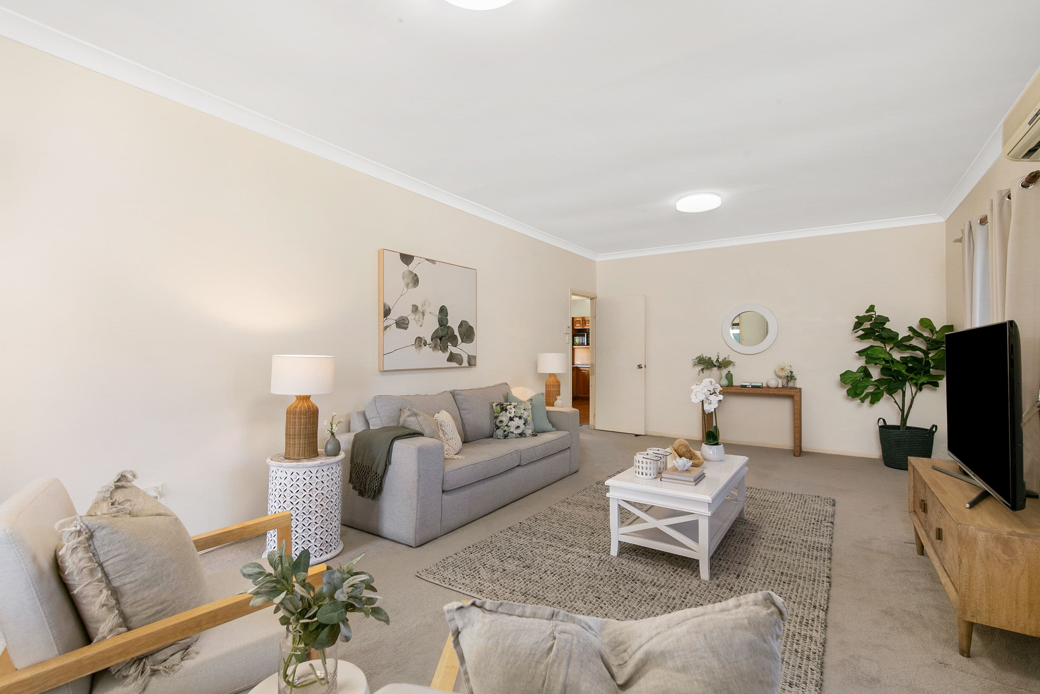 172 Oates Avenue, Holland Park QLD 4121, Holland Park - Image 1