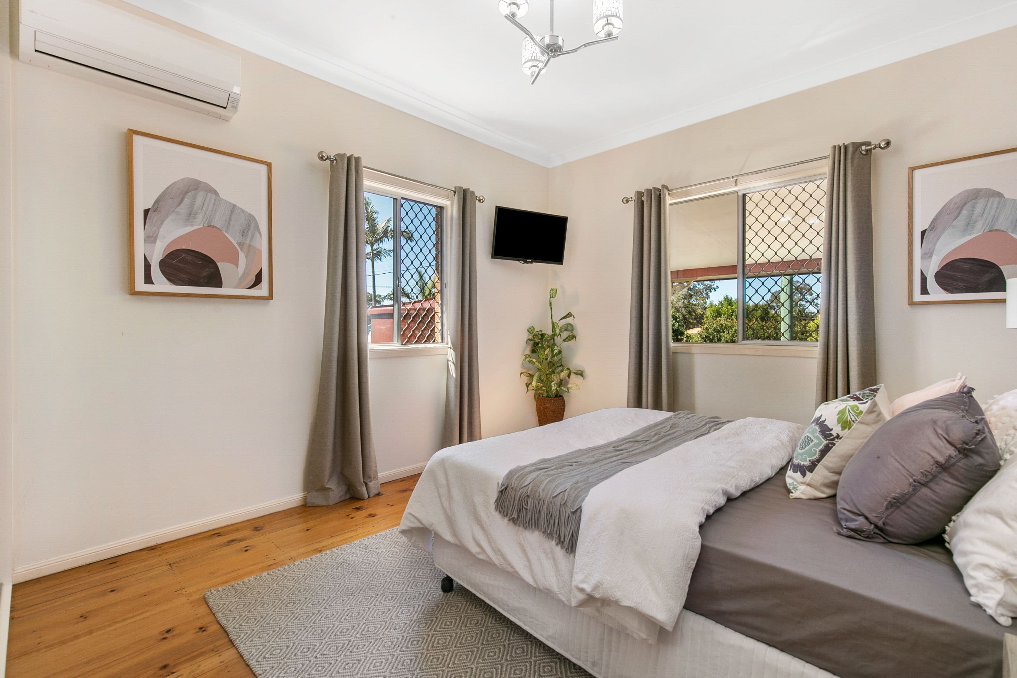 172 Oates Avenue, Holland Park QLD 4121, Holland Park - Thumbnail 4