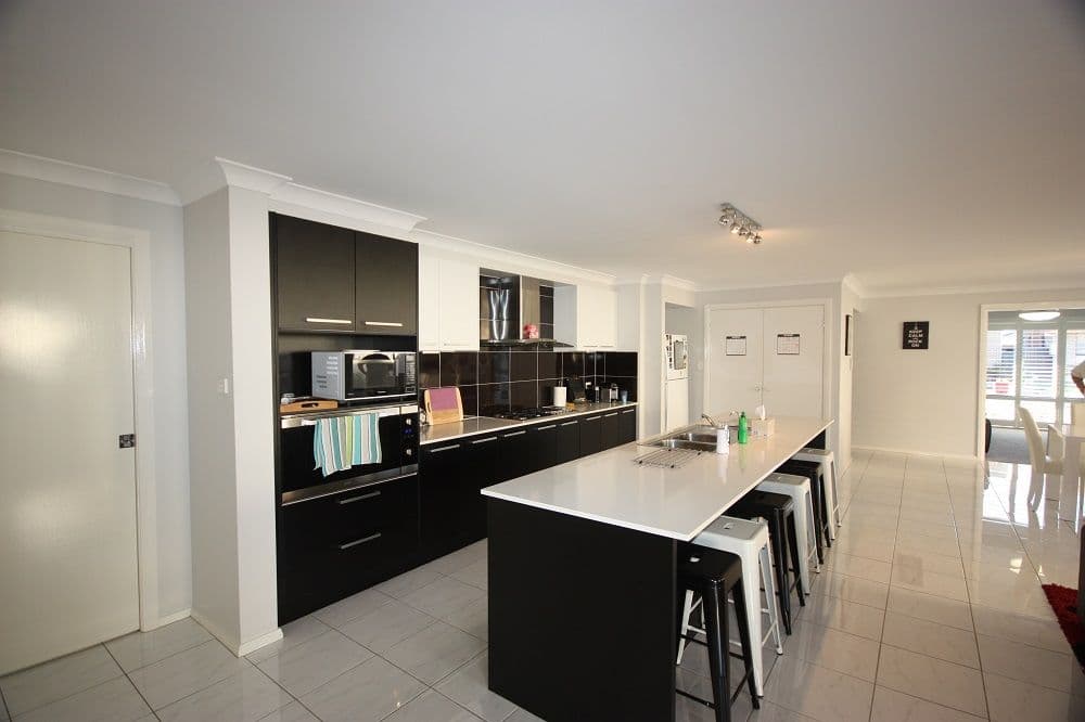 28 Lancaster Street, GREGORY HILLS NSW 2557, Gregory Hills - Thumbnail 2