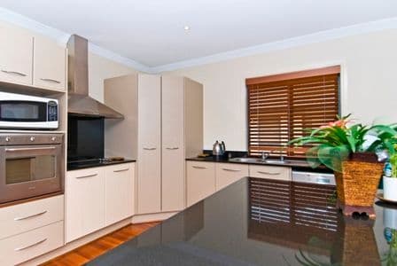 14 Northpoint Close, ROBINA QLD 4226, Robina - Thumbnail 2