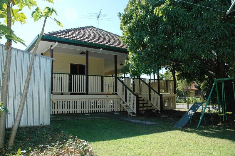 57 Grant Street, REDCLIFFE QLD 4020, Redcliffe - Thumbnail 3