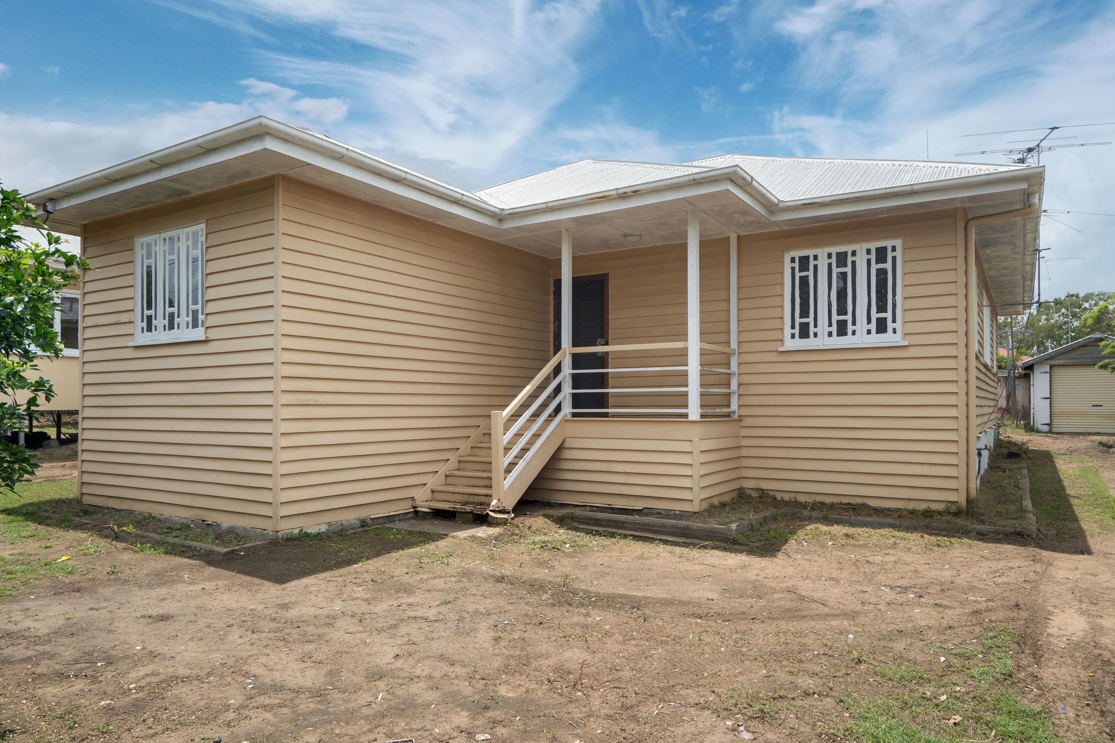 7 Larsen Street, Leichhardt QLD 4305, Leichhardt - Thumbnail 2