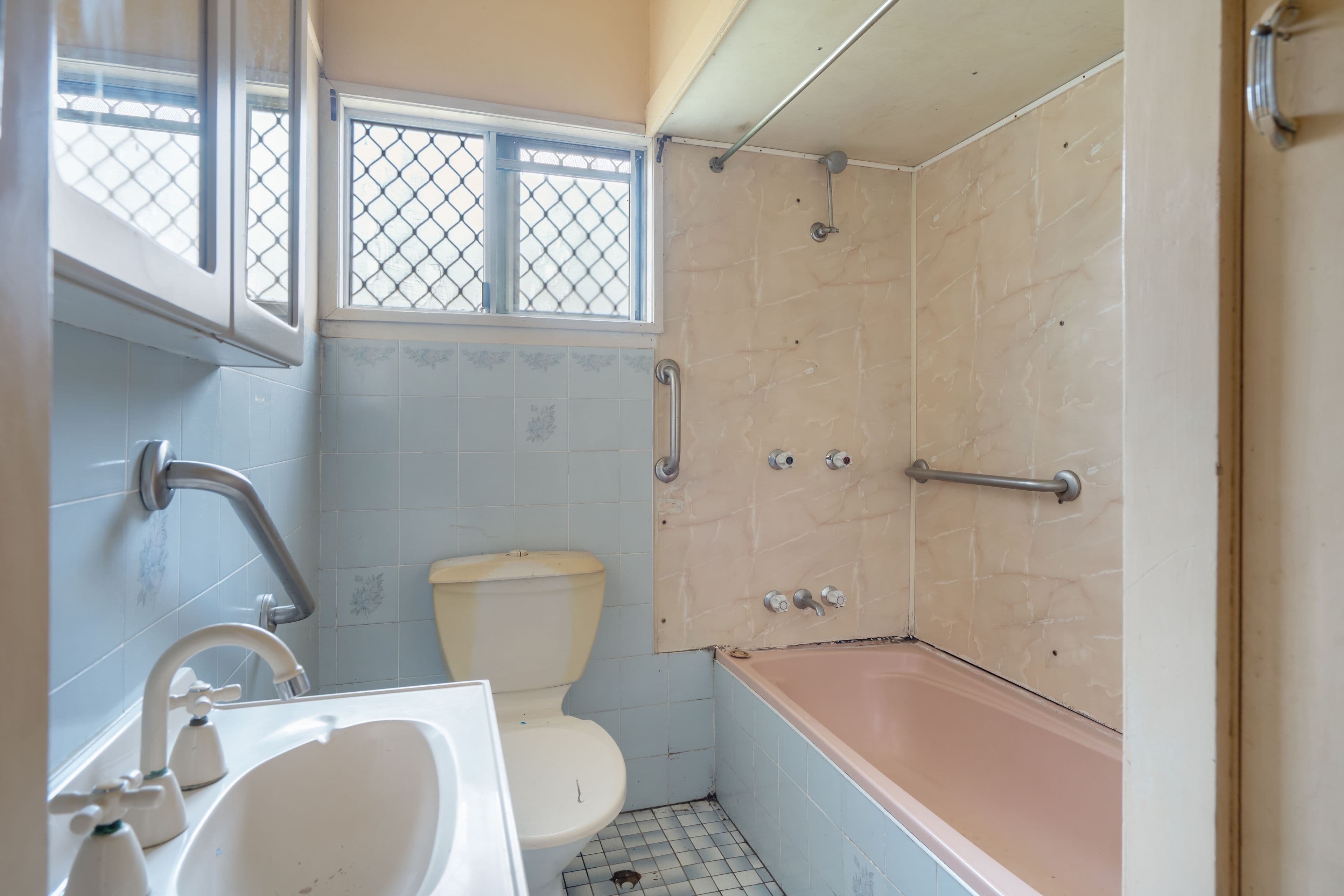 7 Larsen Street, Leichhardt QLD 4305, Leichhardt - Thumbnail 8