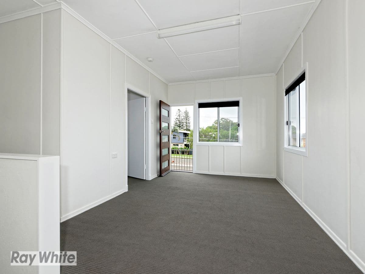 15 Griffith Road, Scarborough QLD 4020, Scarborough - Thumbnail 6