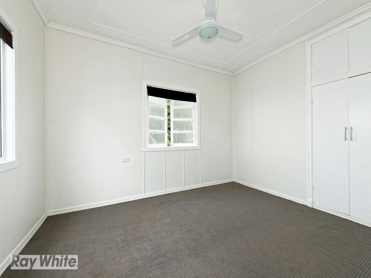 15 Griffith Road, Scarborough QLD 4020, Scarborough - Thumbnail 7