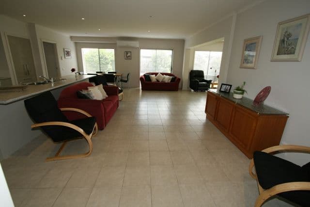 25 Norman Drive, COWES VIC 3922, Cowes - Thumbnail 4