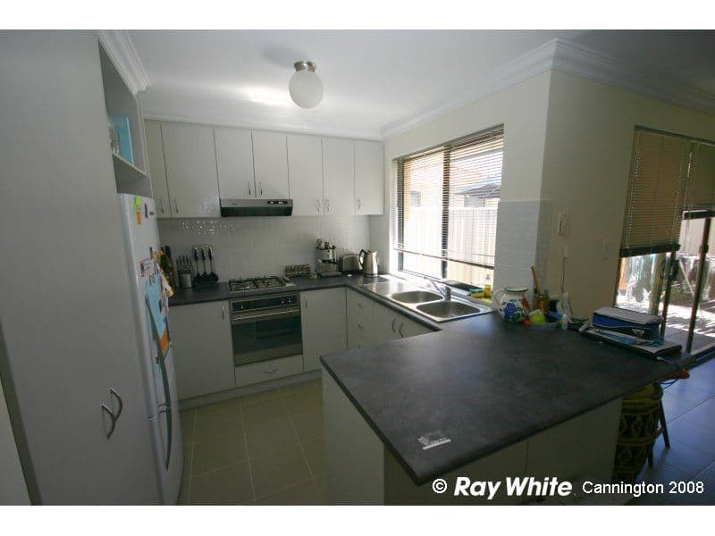 37c  Dulwich Street, BECKENHAM WA 6107, Beckenham - Thumbnail 3