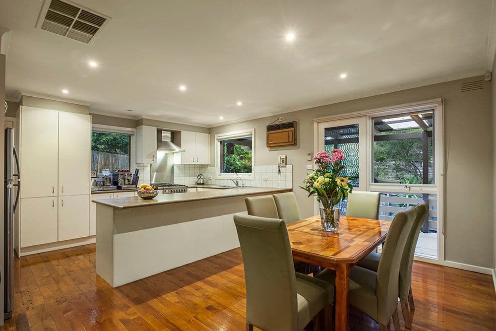 17 Heath Street, TEMPLESTOWE LOWER VIC 3107, Templestowe Lower - Thumbnail 3