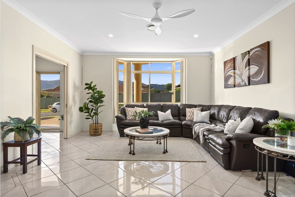 27 Kariewood Circuit, Horsley - Thumbnail 3