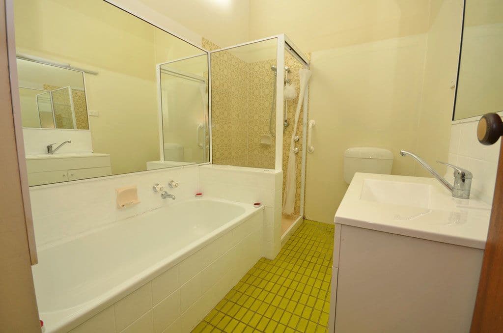 25 Learmonth Street, ALFREDTON VIC 3350, Alfredton - Thumbnail 6