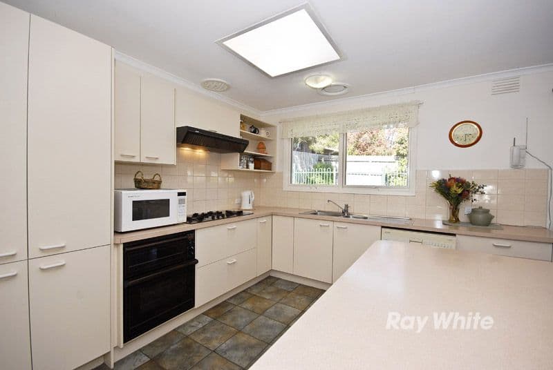 4 Thomas Court, Cashmere, QLD, 4500, Cashmere - Thumbnail 4
