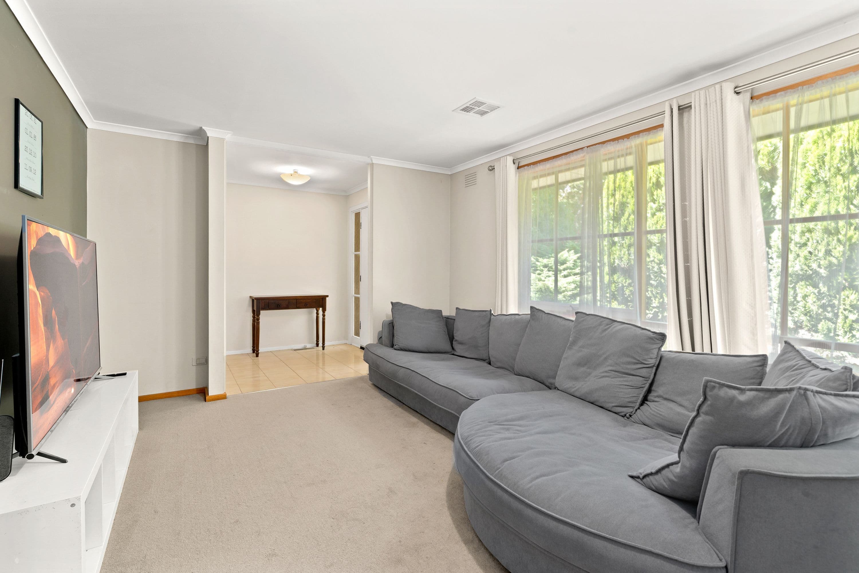 15 Glen Barry Road, Wantirna VIC 3152, Wantirna - Thumbnail 3