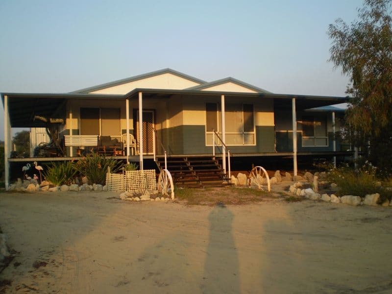 94 Wildflower, LANCELIN WA 6044, Lancelin - Image 1