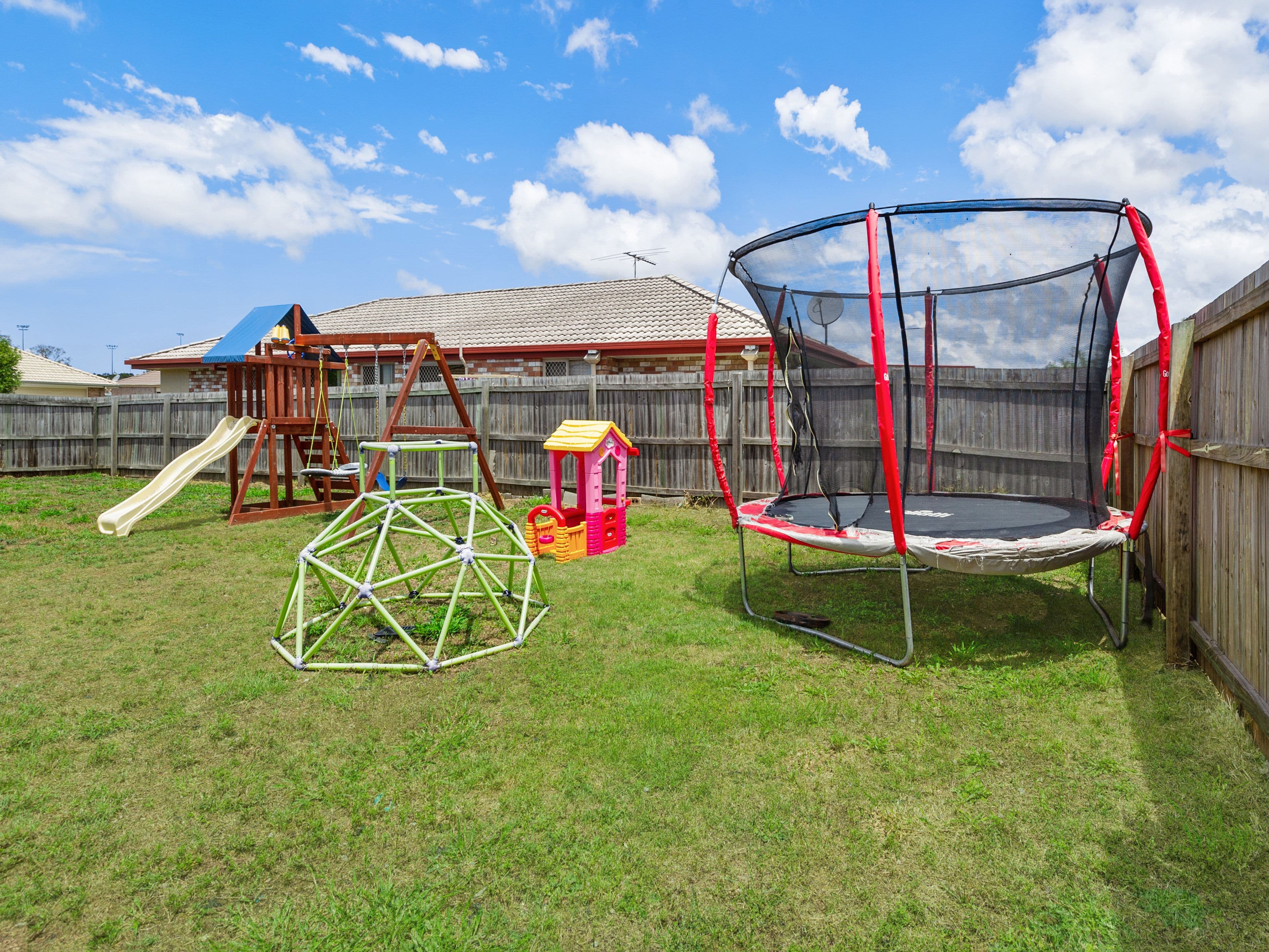 16 Auster Avenue, Bray Park QLD 4500, Bray Park - Thumbnail 2