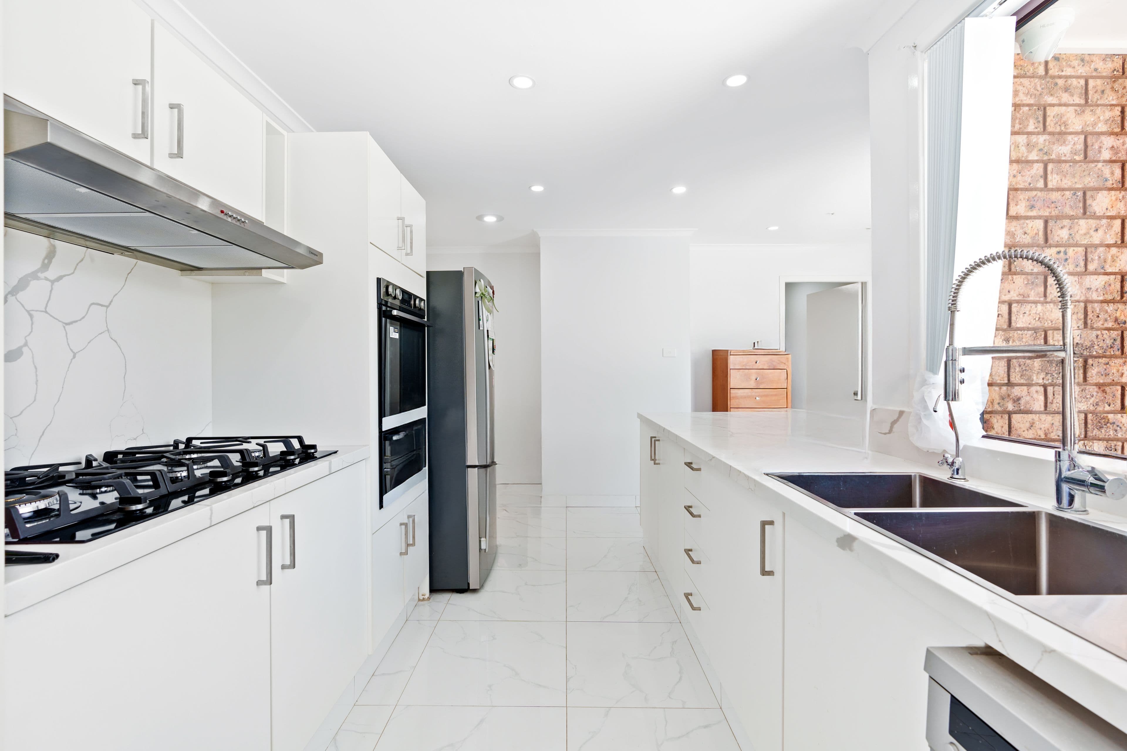 8 Lansbury Street, Edensor Park NSW 2176, Edensor Park - Thumbnail 3