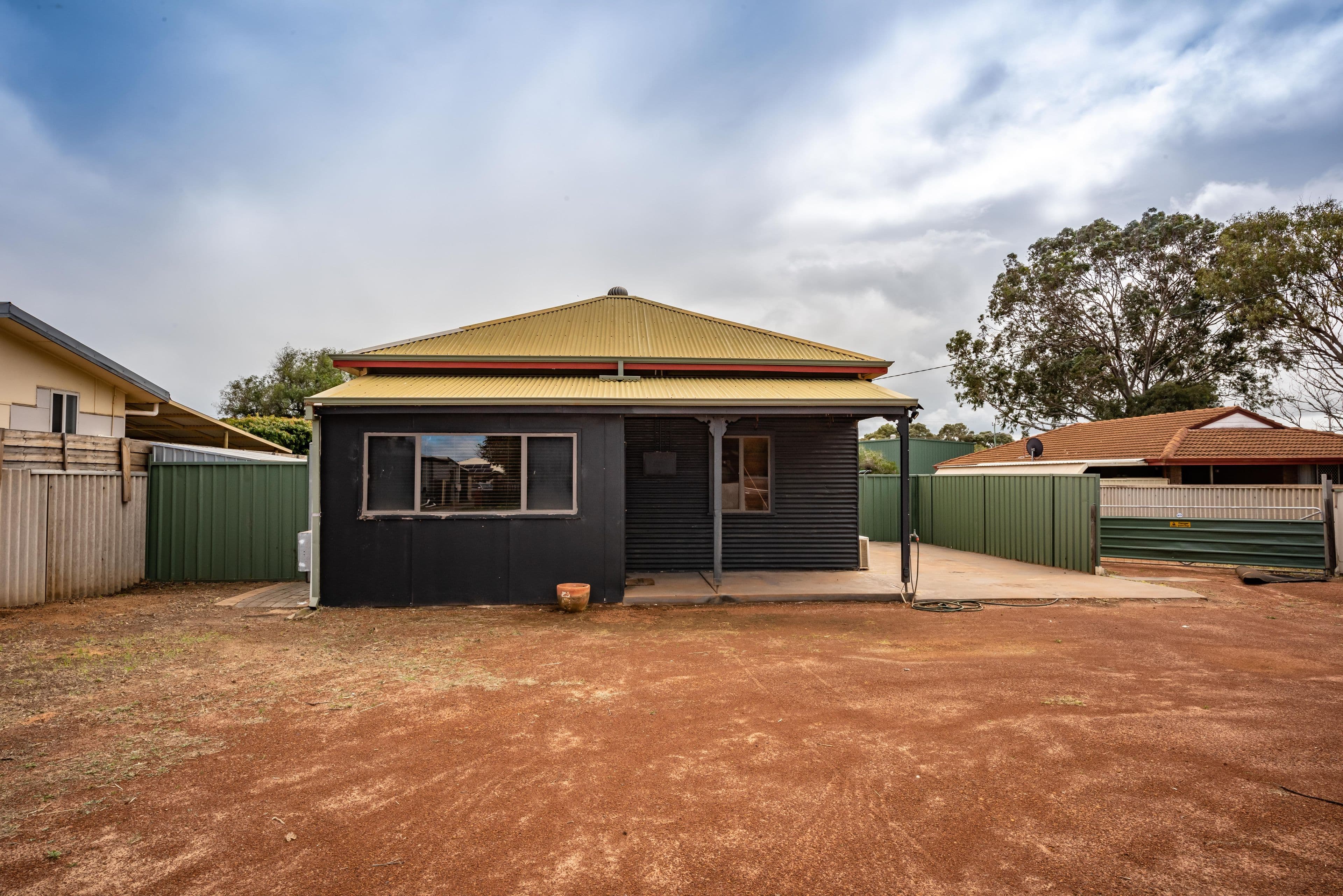 239 Sixth Street, Wonthella WA 6530, Wonthella - Image 1