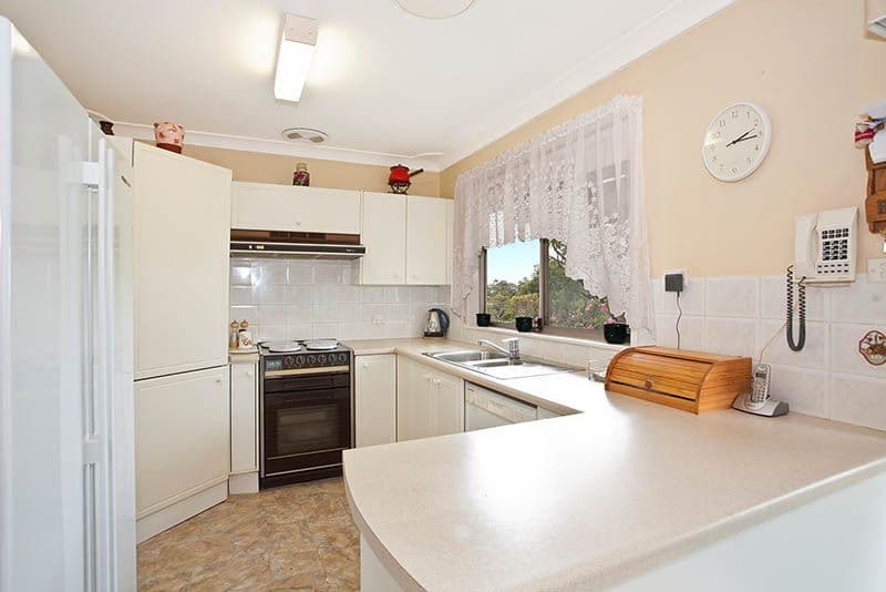 43 Atherton Road, ENGADINE NSW 2233, Engadine - Thumbnail 2