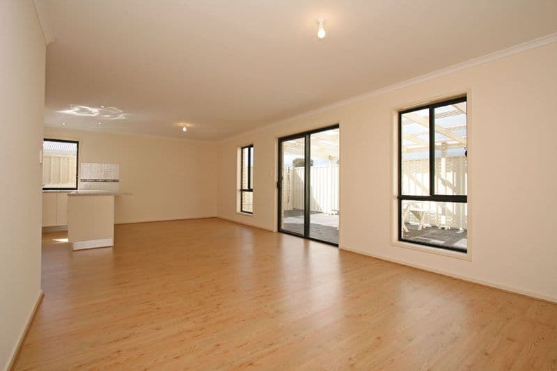 2 HARRY COURT (OFF ISABEL RD), Munno Para West SA 5115, Munno Para West - Thumbnail 3