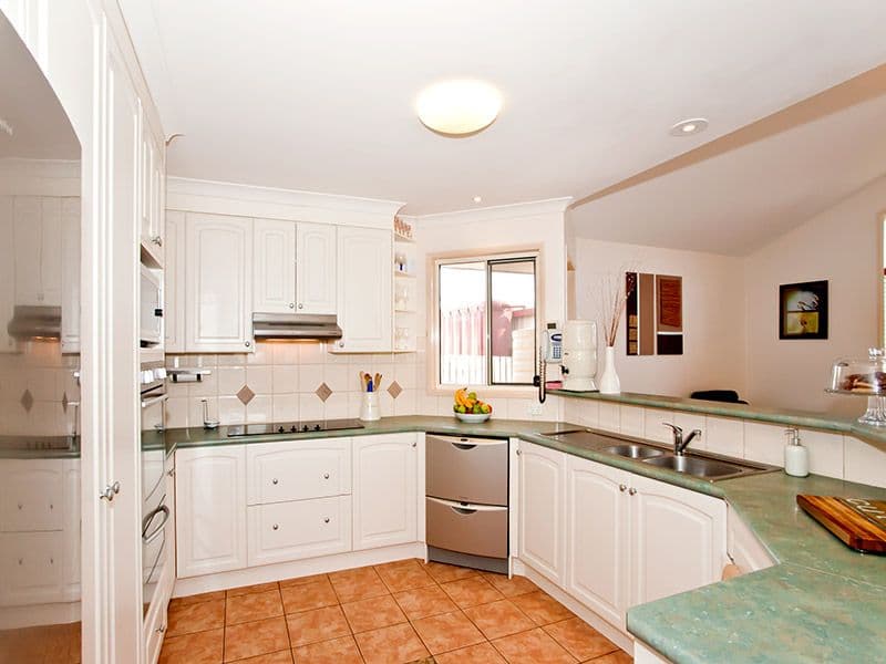 7 Poppy Court, Middle Ridge QLD 4350, Middle Ridge - Thumbnail 7