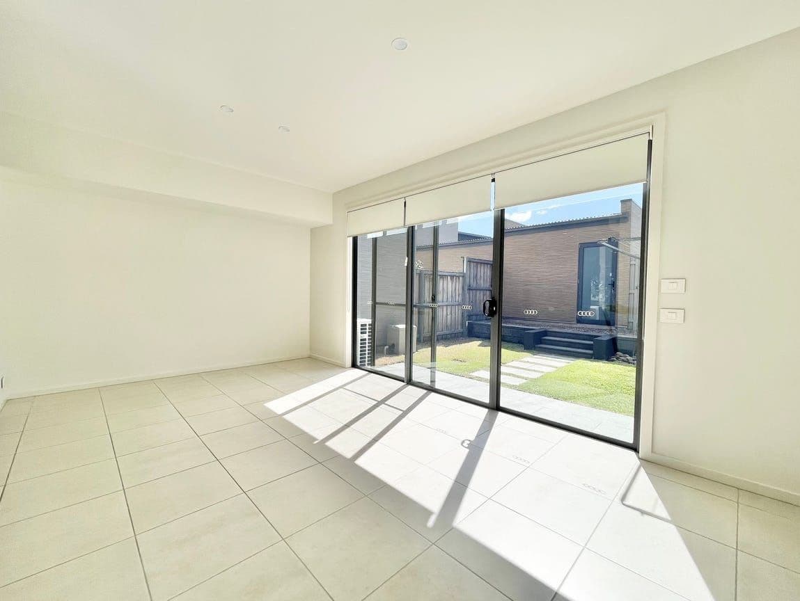 29 Fairbank Drive, GLEDSWOOD HILLS NSW 2557, Gledswood Hills - Thumbnail 5