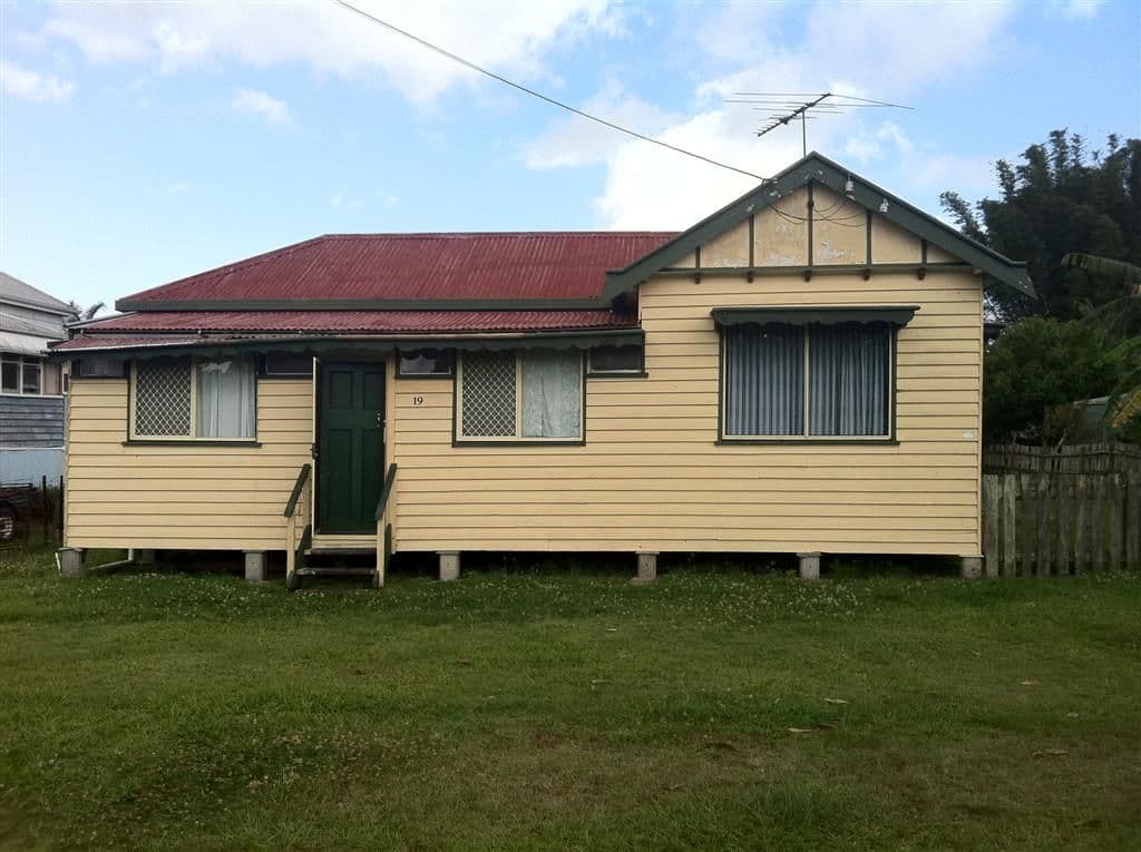 19 Hartley Street, TORBANLEA QLD 4662, Torbanlea - Image 1
