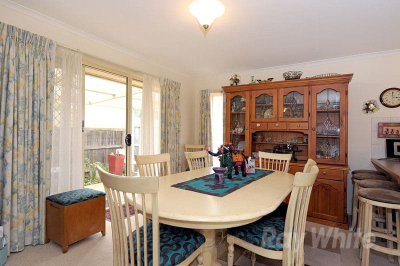 19 Ashton Road, FERNTREE GULLY VIC 3156, Ferntree Gully - Thumbnail 3