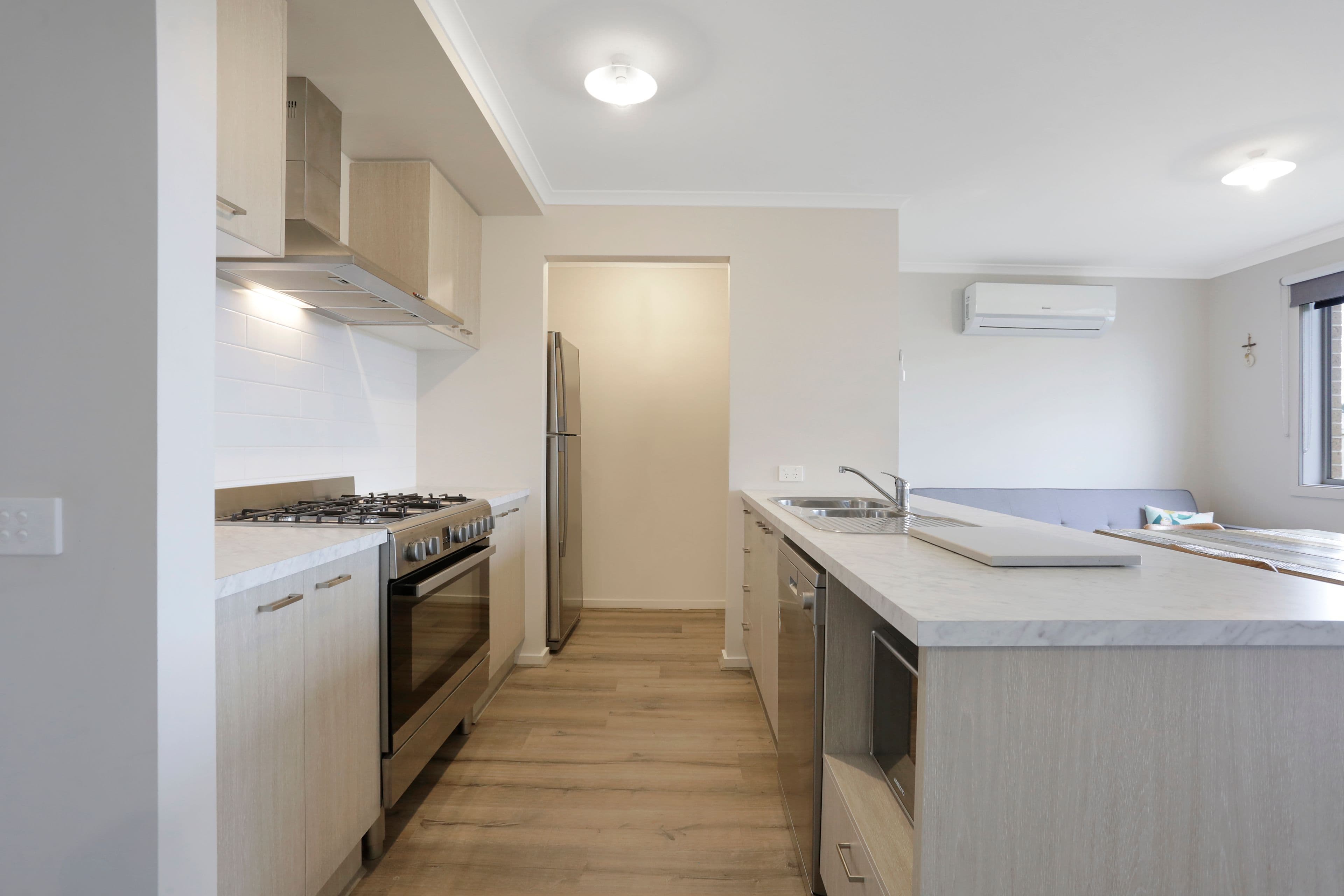 21 Callaway Court, Peterborough VIC 3270, Peterborough - Thumbnail 4