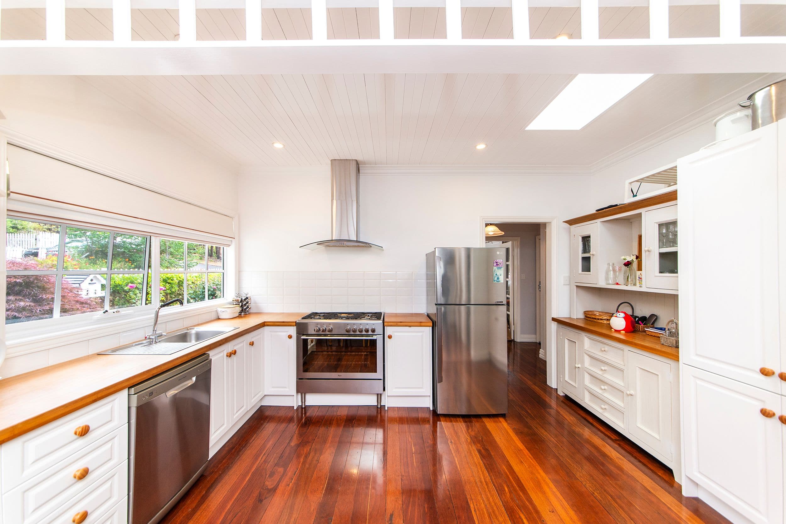 5 McAlinden Street, Bridgetown WA 6255, Bridgetown - Thumbnail 2
