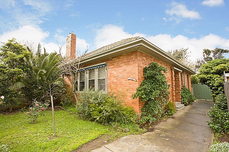82 Kerferd Street, ESSENDON NORTH VIC 3041, Essendon North - Thumbnail 7