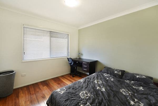 19 Darrambal Street, Chevron Island QLD 4217, Chevron Island - Thumbnail 6